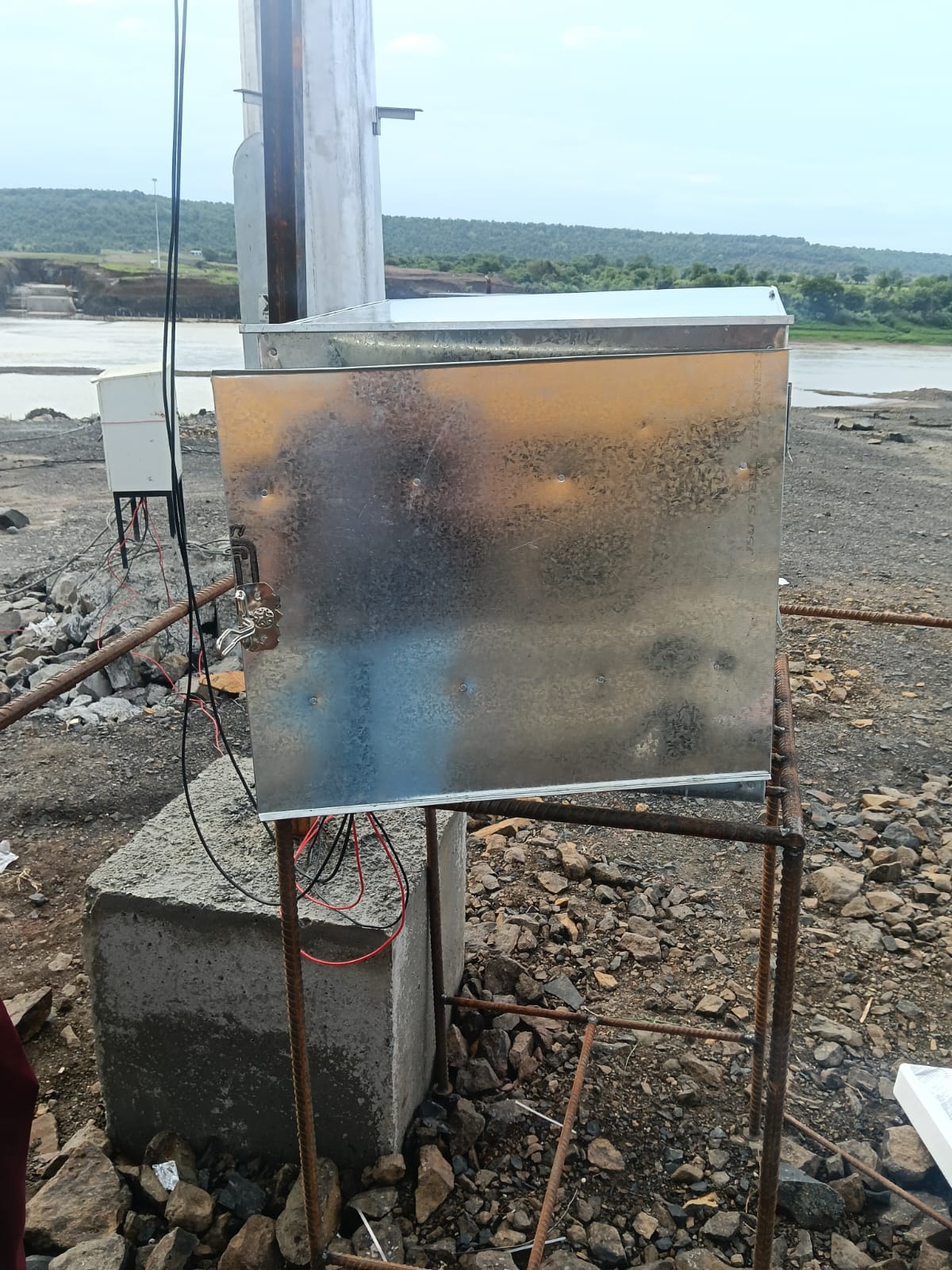 Centralized Monitoring System for Lower Pench Ganga Dam Project — site photo 4